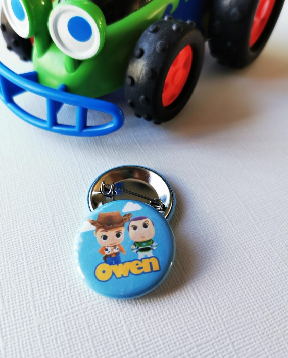 badge toys story
